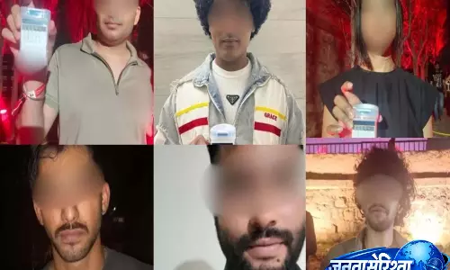 Taramati Baradari Resort: ड्रग्स पार्टी का भंडाफोड़, छह लोगों के टेस्ट पॉजिटिव Taramati Baradari Resort: ड्रग्स पार्टी का भंडाफोड़, छह लोगों के टेस्ट पॉजिटिव