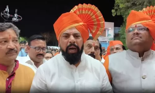 भाजपा नहीं, असदुद्दीन ओवैसी मुसलमानों के सबसे बड़े दुश्मन: विधायक राजा सिंह भाजपा नहीं, असदुद्दीन ओवैसी मुसलमानों के सबसे बड़े दुश्मन: विधायक राजा सिंह