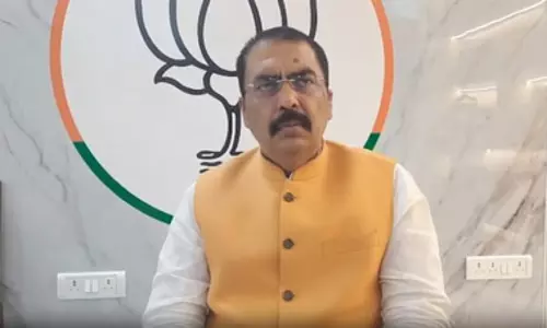 राहुल गांधी का पूरा परिवार जमानत पर, कांग्रेस ने पूरे देश को लूटाः संजय सरावगी राहुल गांधी का पूरा परिवार जमानत पर, कांग्रेस ने पूरे देश को लूटाः संजय सरावगी