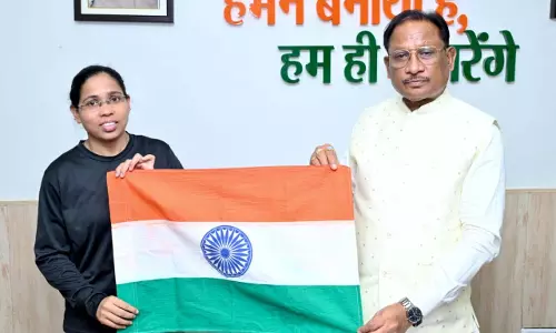 एवरेस्ट पर तिरंगा फहराने निकली छत्तीसगढ़ की बेटी