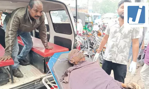 प्लांट में फर्नेस ब्लास्ट से 9 मजदूर झुलसे, 7 की हालत बेहद नाजुक प्लांट में फर्नेस ब्लास्ट से 9 मजदूर झुलसे, 7 की हालत बेहद नाजुक