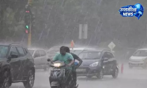 Chennai में गर्मी कम होने से बारिश से राहत मिली Chennai में गर्मी कम होने से बारिश से राहत मिली