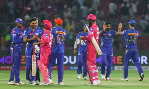 आईपीएल 2026: एमआई के सामने होगी आरआर की मुश्किल चुनौती, जानिए हेड टू हेड रिकॉर्ड? आईपीएल 2026: एमआई के सामने होगी आरआर की मुश्किल चुनौती, जानिए हेड टू हेड रिकॉर्ड?