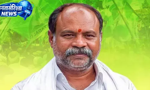 पति ने यूट्यूब चैनल से पूर्व MLA पर आरोप लगाए पति ने यूट्यूब चैनल से पूर्व MLA पर आरोप लगाए