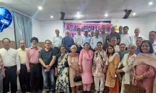 JAMMU: डॉक्टरों और स्वास्थ्य विशेषज्ञों ने मुफ्त जांच सेवाएँ दीं JAMMU: डॉक्टरों और स्वास्थ्य विशेषज्ञों ने मुफ्त जांच सेवाएँ दीं