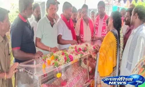 पंचायत कर्मचारी की Heart Attack से मौत