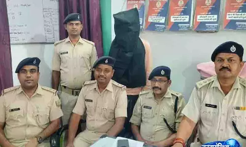 पत्नी की हत्या कर नदी में फेंका शव, आरोपी गिरफ्तार पत्नी की हत्या कर नदी में फेंका शव, आरोपी गिरफ्तार
