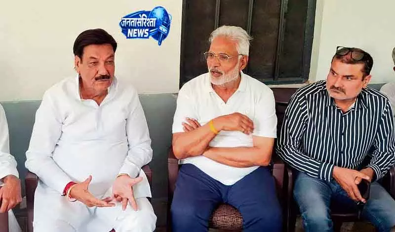 Haryana में मुकाबला: इत्तेफ़ाक से आमने-सामने होंगे प्रतिद्वंद्वी Haryana में मुकाबला: इत्तेफ़ाक से आमने-सामने होंगे प्रतिद्वंद्वी