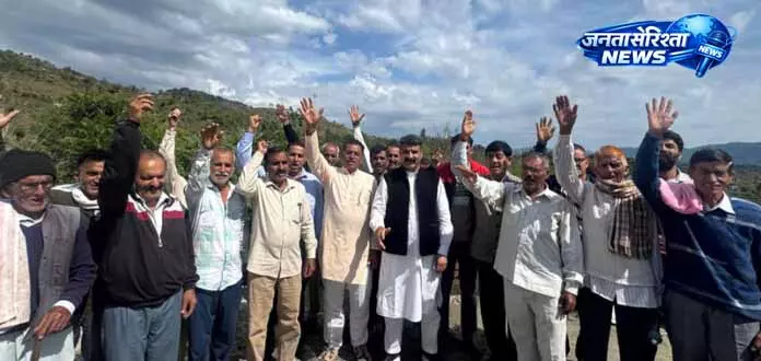 बुनियादी सुविधाओं और बाढ़ राहत पर Pawan Khajuria ने उठाया मुद्दा बुनियादी सुविधाओं और बाढ़ राहत पर Pawan Khajuria ने उठाया मुद्दा