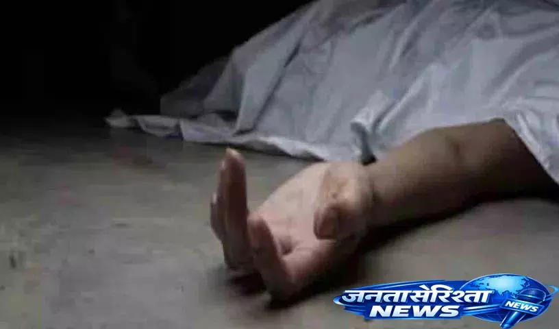 AP में बिजली गिरने से दो लोगों की मौत, चार घायल AP में बिजली गिरने से दो लोगों की मौत, चार घायल