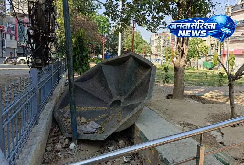 Ludhiana: स्थानीय निवासियों ने प्रशासन से ध्यान देने की मांग की Ludhiana: स्थानीय निवासियों ने प्रशासन से ध्यान देने की मांग की