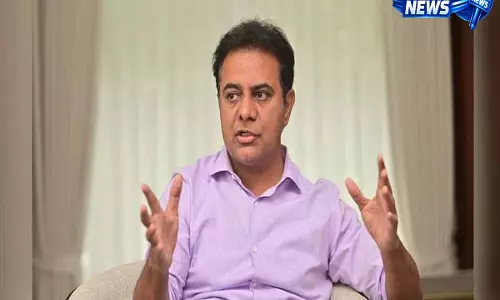 Hyderabad: केटी रामा राव ने AI के खतरे के बीच युवाओं से जॉब क्रिएटर बनने की अपील Hyderabad: केटी रामा राव ने AI के खतरे के बीच युवाओं से जॉब क्रिएटर बनने की अपील