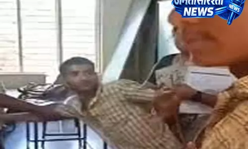 Karimnagar गुरुकुल में 10वीं के छात्रों द्वारा जूनियर्स पर ‘इज्जत’ के नाम पर किया हमला Karimnagar गुरुकुल में 10वीं के छात्रों द्वारा जूनियर्स पर ‘इज्जत’ के नाम पर किया हमला