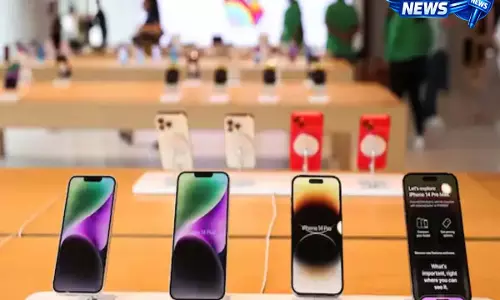 Croma एवरीथिंग एप्पल सेल: भारत में iPhone 17 की कीमत घटकर ₹44,768 हो गई Croma एवरीथिंग एप्पल सेल: भारत में iPhone 17 की कीमत घटकर ₹44,768 हो गई