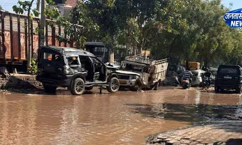 Sirsa ऑटो मार्केट में पानी भरने से कारोबार ठप