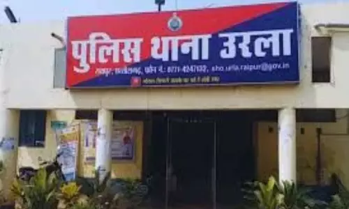 रायपुर में बाइक की लूट रायपुर में बाइक की लूट