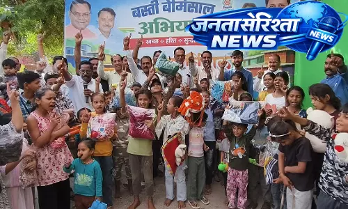 Indore : “बस्ती बेमिसाल अभियान” के तहत जरूरतमंदों में सामान वितरण शुरू