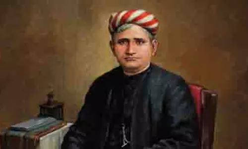 यादों में चट्टोपाध्याय: वो अफसर जिसने अंग्रेजों की नौकरी करते हुए रची बगावत, दिया देशभक्ति का पहला मंत्र यादों में चट्टोपाध्याय: वो अफसर जिसने अंग्रेजों की नौकरी करते हुए रची बगावत, दिया देशभक्ति का पहला मंत्र