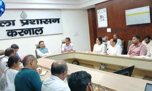 Haryana विधानसभा अध्यक्ष ने अधिकारियों और सरपंचों से योजना बनाने का आह्वान किया Haryana विधानसभा अध्यक्ष ने अधिकारियों और सरपंचों से योजना बनाने का आह्वान किया