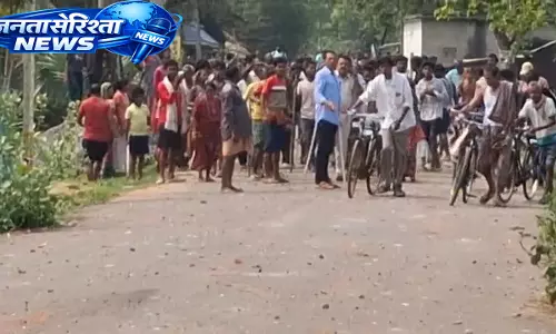 Odisha : जाजपुर में पाला इवेंट के दौरान ग्रुप में हुई झड़प में 20 से ज़्यादा लोग घायल Odisha : जाजपुर में पाला इवेंट के दौरान ग्रुप में हुई झड़प में 20 से ज़्यादा लोग घायल