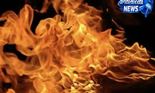 Hyderabad: महिला ने आत्मदाह की कोशिश, पुलिस पर उत्पीड़न का लगाया आरोप