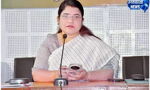 Andhra: शिकायत निवारण के खराब प्रदर्शन से कलेक्टर नाराज़