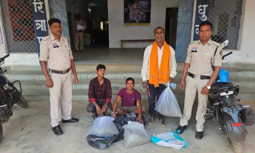 ऑपरेशन आघात में लगातार पुलिस का एक्शन, 5 आरोपी गिरफ्तार ऑपरेशन आघात में लगातार पुलिस का एक्शन, 5 आरोपी गिरफ्तार