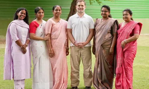 राहुल गांधी ने केरल की नर्सों से की बातचीत, स्वास्थ्यकर्मियों को आने वाली चुनौतियों पर चर्चा
