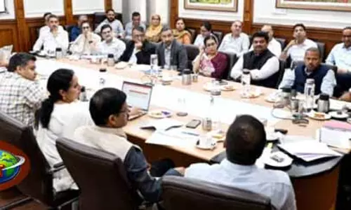 JAMMU: सभी संबंधित विभागों और अधिकारियों के साथ बैठक