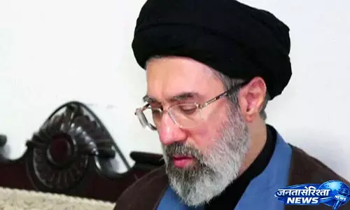 मोजतबा खामेनेई Qom के अस्पताल में भर्ती, ईरान पर शासन करने में असमर्थ