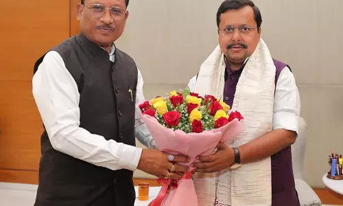 बीजेपी के राष्ट्रीय अध्यक्ष नितिन नवीन से मिले CM विष्णुदेव साय