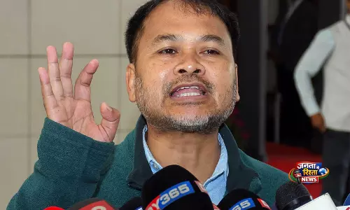 अखिल गोगोई ने असम CM पर किया हमला