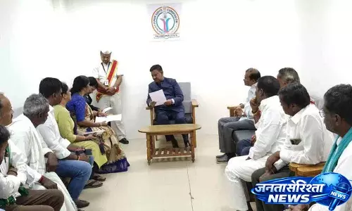 सिंगूर का पानी घनापुर प्रोजेक्ट के लिए छोड़ा जाना चाहिए: Padma Devender Reddy सिंगूर का पानी घनापुर प्रोजेक्ट के लिए छोड़ा जाना चाहिए: Padma Devender Reddy
