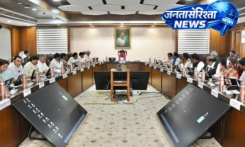 MP : कैबिनेट ने उज्जैन एयरपोर्ट प्रोजेक्ट को मंज़ूरी दी, SC स्टूडेंट्स का स्टाइपेंड बढ़ाया MP : कैबिनेट ने उज्जैन एयरपोर्ट प्रोजेक्ट को मंज़ूरी दी, SC स्टूडेंट्स का स्टाइपेंड बढ़ाया