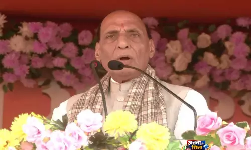 अत्याचार, विश्वासघात: Barrackpore में राजनाथ सिंह ने ममता बनर्जी पर साधा निशाना अत्याचार, विश्वासघात: Barrackpore में राजनाथ सिंह ने ममता बनर्जी पर साधा निशाना