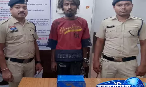 CG: कार तोड़फोड़ कर बैटरी चोरी करने वाला आरोपी गिरफ्तार CG: कार तोड़फोड़ कर बैटरी चोरी करने वाला आरोपी गिरफ्तार