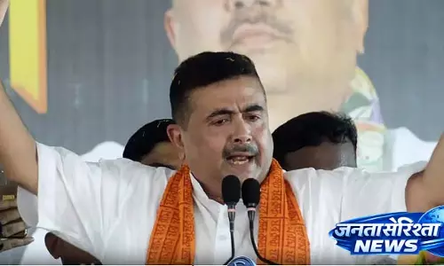 Shuvendu ने तृणमूल कार्यकर्ताओं को भगवा झंडा दिया