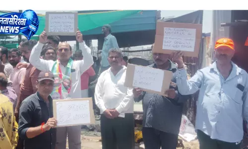 Hyderabad में ज़ियागुडा बूचड़खाना बंद होने पर मजदूरों का विरोध Hyderabad में ज़ियागुडा बूचड़खाना बंद होने पर मजदूरों का विरोध