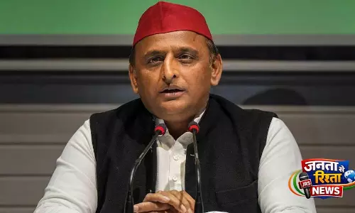 Akhilesh Yadav ने महिला आरक्षण विधेयक पर 2011 जनगणना के इस्तेमाल पर उठाया सवाल Akhilesh Yadav ने महिला आरक्षण विधेयक पर 2011 जनगणना के इस्तेमाल पर उठाया सवाल