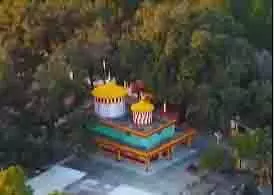 प्राकृतिक सौंदर्य और आध्यात्मिकता का मेल, बागेश्वर का धौलीनाग देवता मंदिर प्राकृतिक सौंदर्य और आध्यात्मिकता का मेल, बागेश्वर का धौलीनाग देवता मंदिर
