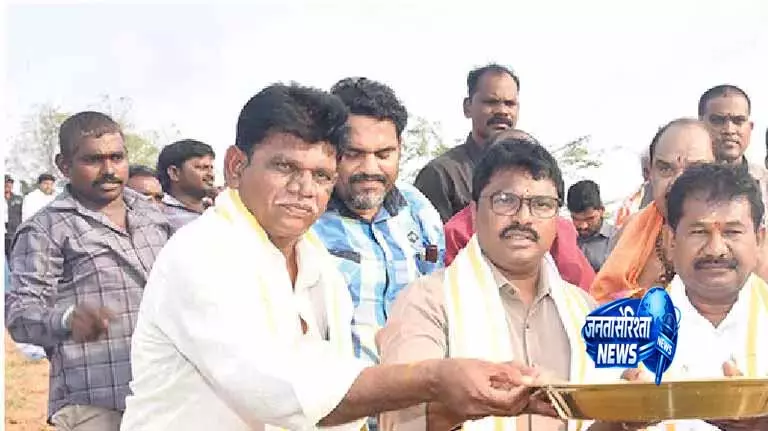 Andhra: मंत्री ने जलधारा कार्यक्रम में भाग लिया Andhra: मंत्री ने जलधारा कार्यक्रम में भाग लिया
