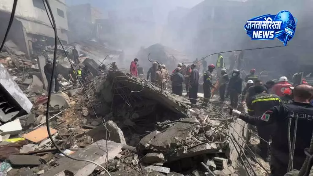 Iran की राजधानी के पास इमारत पर हवाई हमला Iran की राजधानी के पास इमारत पर हवाई हमला