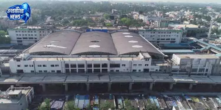 Bhubaneswar रेलवे स्टेशन को बड़ा अपग्रेड मिला Bhubaneswar रेलवे स्टेशन को बड़ा अपग्रेड मिला