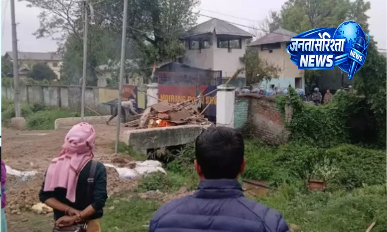 मणिपुर में प्रोजेक्टाइल हमले में दो बच्चों की मौत, CM ने कड़ी निंदा की मणिपुर में प्रोजेक्टाइल हमले में दो बच्चों की मौत, CM ने कड़ी निंदा की