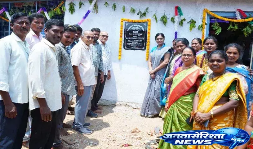 ICDS CDPO रेवती ने राजीवनगर में नए आंगनवाड़ी केंद्र का उद्घाटन किया ICDS CDPO रेवती ने राजीवनगर में नए आंगनवाड़ी केंद्र का उद्घाटन किया
