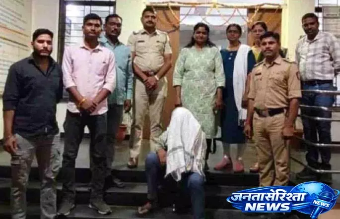 शादी के लिए पीड़िता को प्रताड़ित करने के बाद आरोपी 2 साल से फरार शादी के लिए पीड़िता को प्रताड़ित करने के बाद आरोपी 2 साल से फरार
