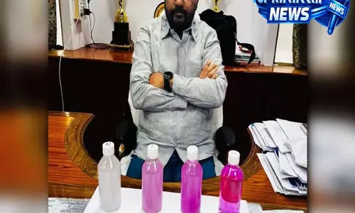 ACB ने पीजेटीएसएयू के एसोसिएट डीन को एक लाख रुपये की रिश्वत लेते पकड़ा ACB ने पीजेटीएसएयू के एसोसिएट डीन को एक लाख रुपये की रिश्वत लेते पकड़ा