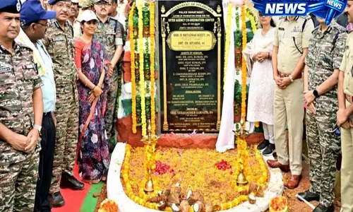 Mulugu: कर्रेगुट्टालू माओवादी-मुक्त घोषित, बनने जा रहा है पर्यटन केंद्र Mulugu: कर्रेगुट्टालू माओवादी-मुक्त घोषित, बनने जा रहा है पर्यटन केंद्र