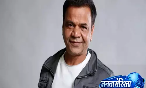 Rajpal Yadav ने अवॉर्ड सेरेमनी के दौरान हुए अपमान पर सफाई दी Rajpal Yadav ने अवॉर्ड सेरेमनी के दौरान हुए अपमान पर सफाई दी