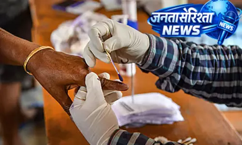 Tamil Nadu : कंपनियों को चुनावी छुट्टी न देने पर लेबर डिपार्टमेंट की चेतावनी Tamil Nadu : कंपनियों को चुनावी छुट्टी न देने पर लेबर डिपार्टमेंट की चेतावनी